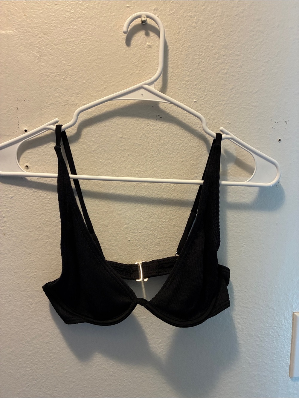 Classic Black Underwire Bikini Top - Women Swim Bikinis